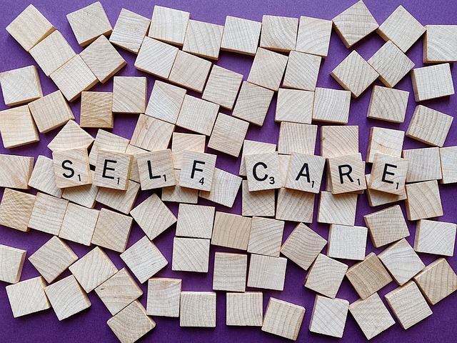 How to Build a Daily Self-Care Routine