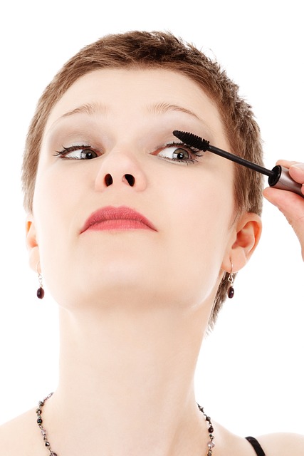 How to Apply Makeup for a Flawless Look